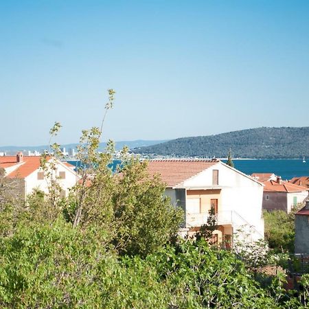 Apartmani Ivan Kaštela エクステリア 写真