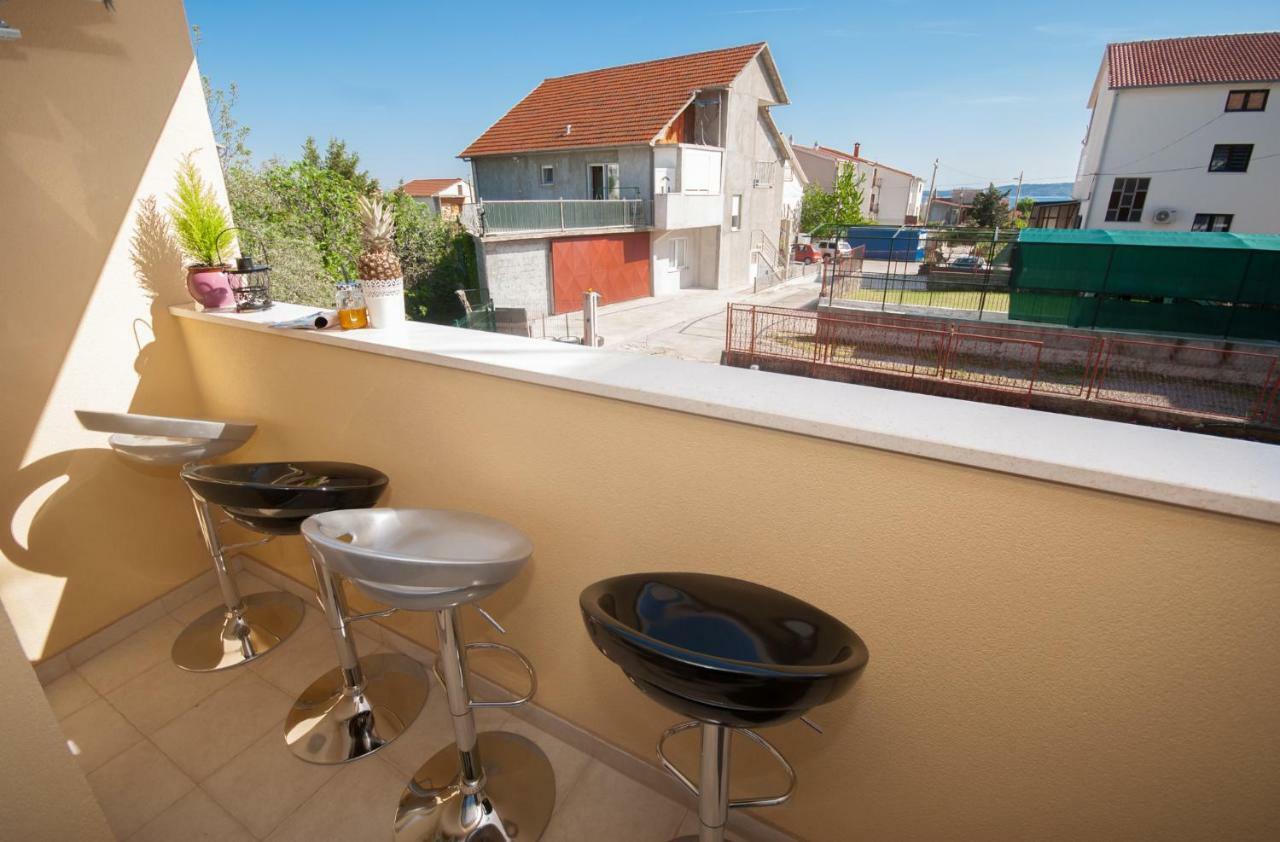 Apartmani Ivan Kaštela エクステリア 写真